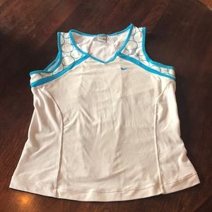 Women’s Nike FIT DRY Tennis Top 🎾